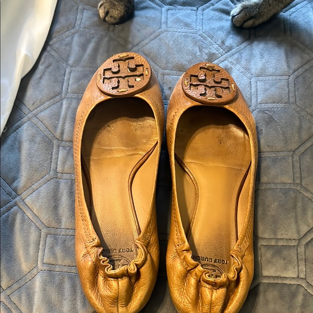 Tory Burch Women's Tan Ballet Flats